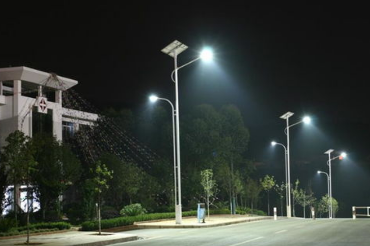  太陽能照明原理、組成及控制系統(tǒng)介紹.